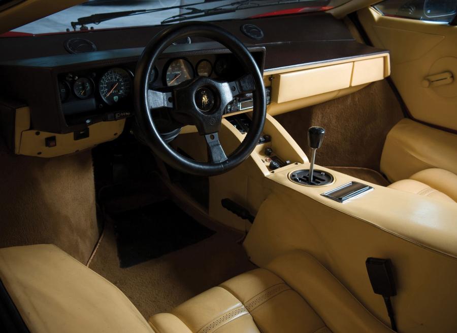  Lamborghini Countach LP5000 S Quattrovalvole 1985 года  (фото 34 из 45)